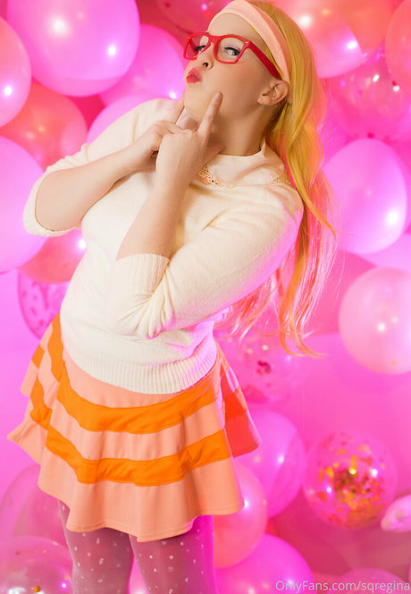 sqregina xxx model photo