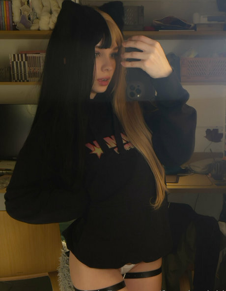 free kovicki star nude img