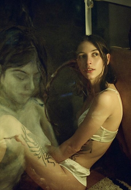 Micheladare sex model images