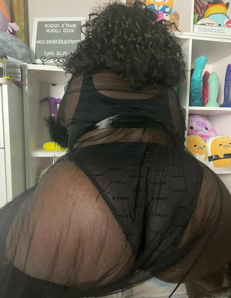 Strifequeeneris model nude photos