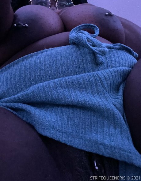 Strifequeeneris pornstar erotic picture