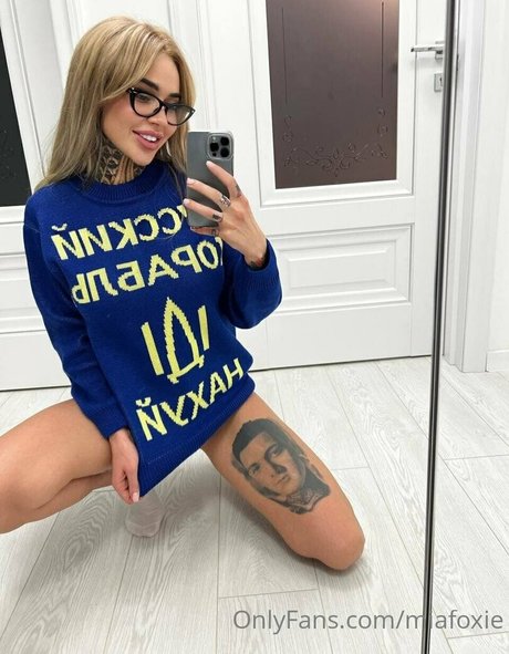 miafoxie hd star galleries