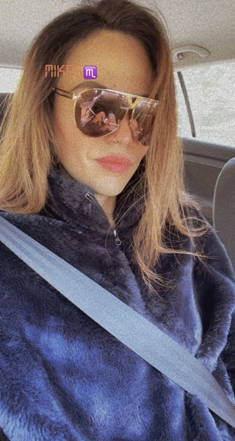 MiChA3L perfect pornstar image