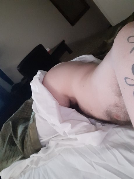 Eric C star nude gallery