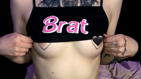 _Baby Vampire_ pornstar top img