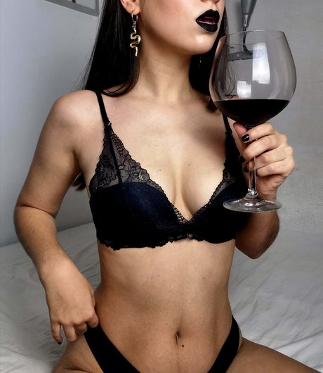 Black Lips Private beautiful actress picture