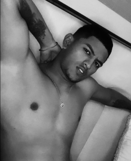 Capi_ star exclusive galleries