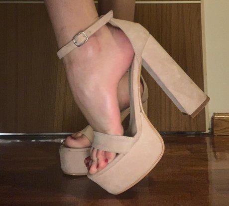 BarbyAngie model exclusive pics