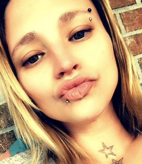 Asstastic beautiful pornstar pictures