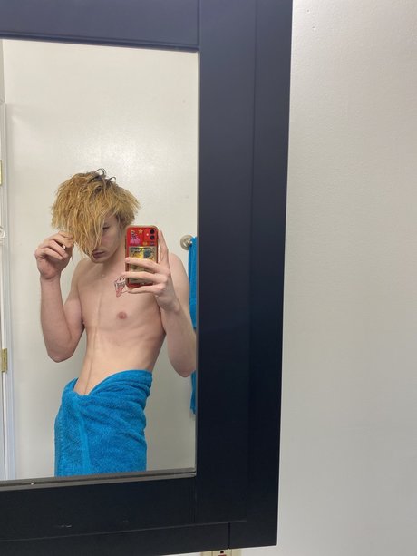 Billyjameshalljr star sexy image