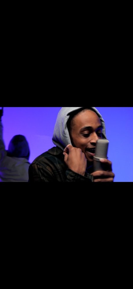 Cauution hd model image