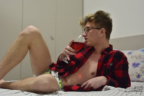 Catalin_ adult actress images