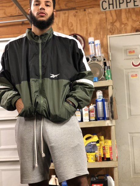 Cave Maker erotic actress img