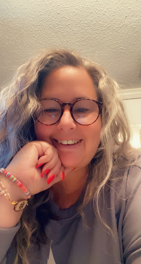 Ms L pornstar naked img