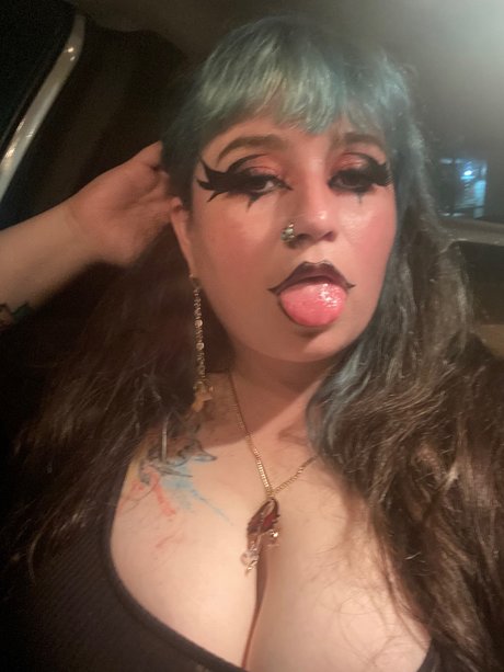 Juni_ exclusive star img