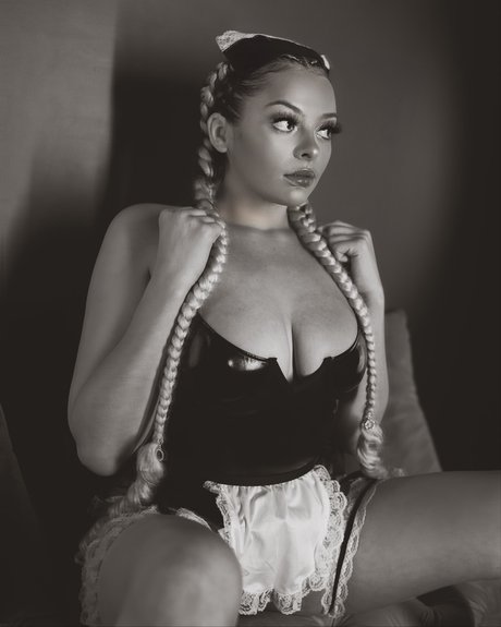 MilaSeville model nice gallery