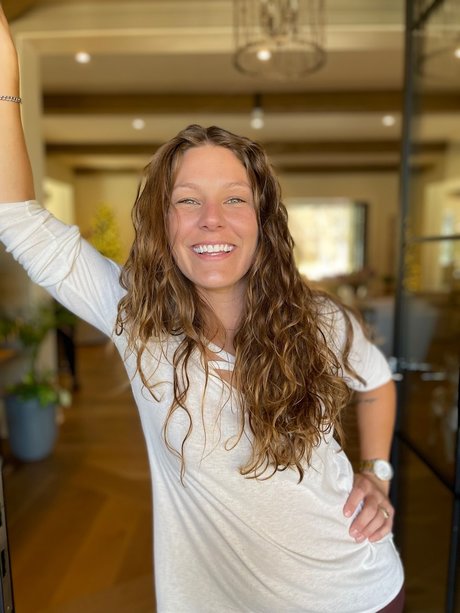 Chelsea Godwin top model gallery