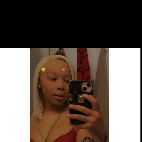 Le Lee pornstar nudes pictures