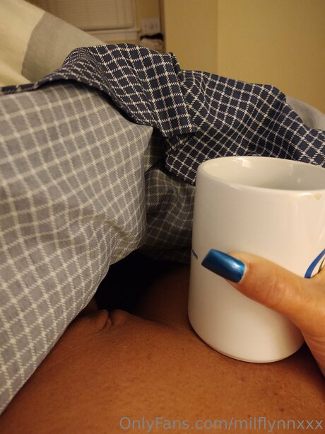 MilfLynnXXX porn model img