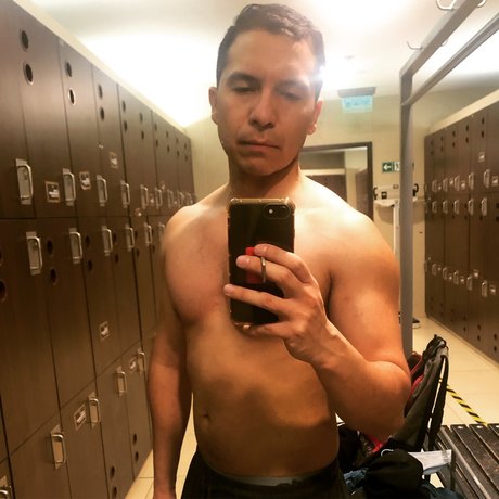 Camus de Acuario star free photos