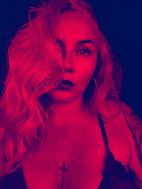 Miss Big Diamond nice model photo