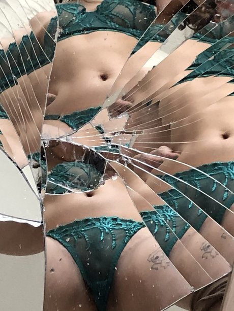 Mya_ pornstar pretty picture