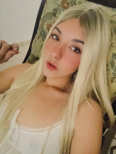 Mishelle model pornographic pics