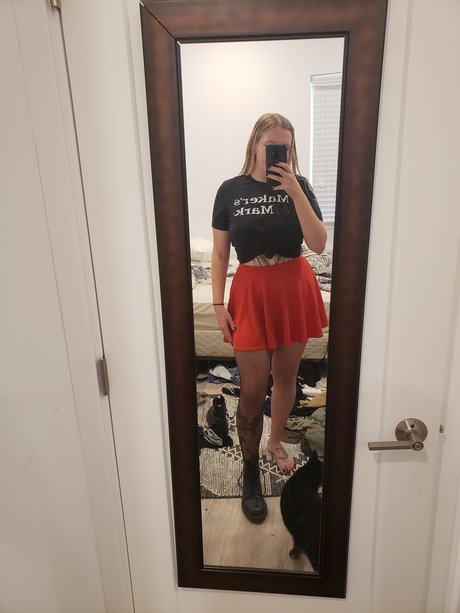 Miss Lily XO exclusive model pics