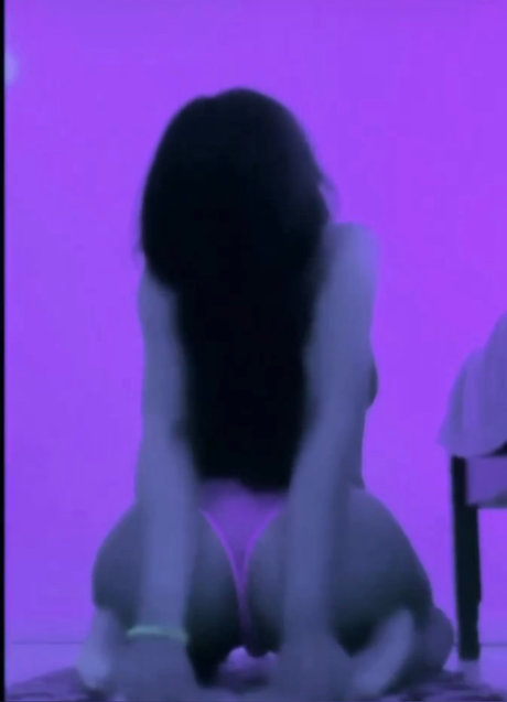 JuicyLoves erotic actress gallery