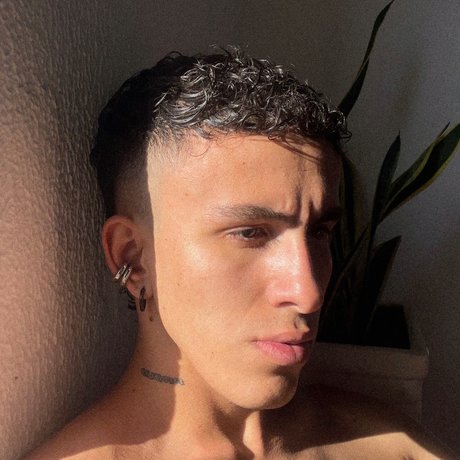 camilo pornstar hot img