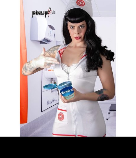 Jessica Habit top star archive