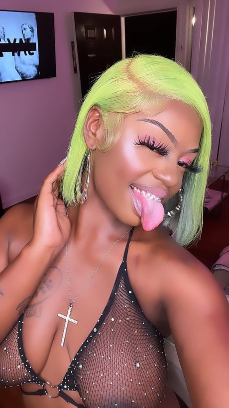 MS NYMPH_ model high quality images