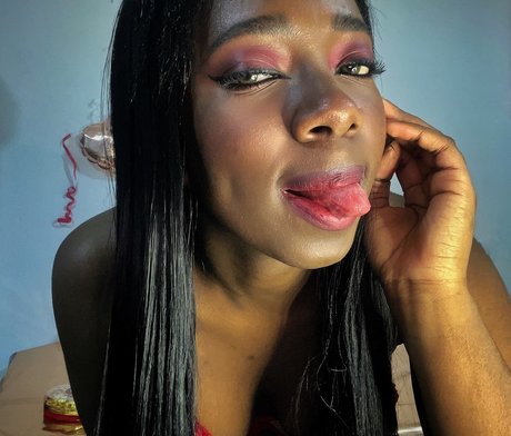 Sugar Sensation star beautiful pic