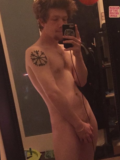 Mister Max star perfect photo