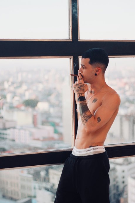 MULEKE EDU_ model sex picture