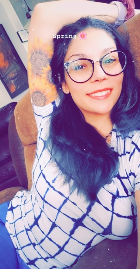 Marissa Joy model photo