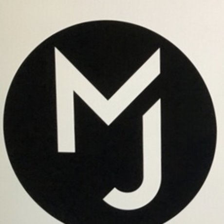 MjetsManagement erotic actress gallery