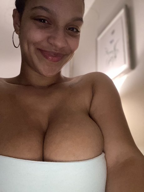 Mixed Gods exclusive pornstar photos