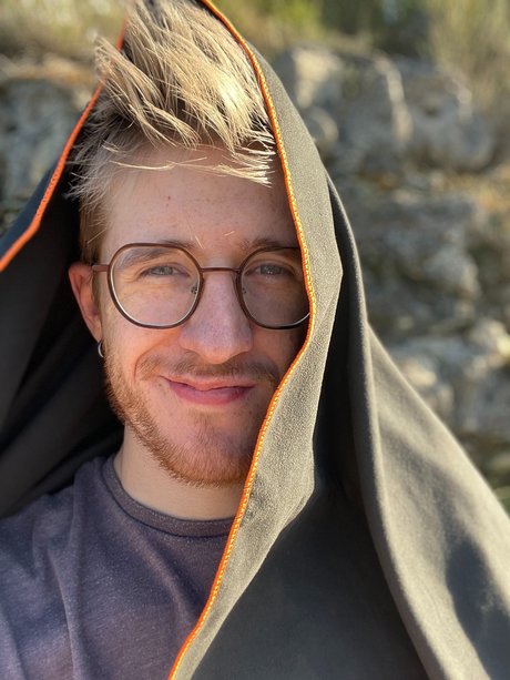 Jayce Ferros xxx actress image