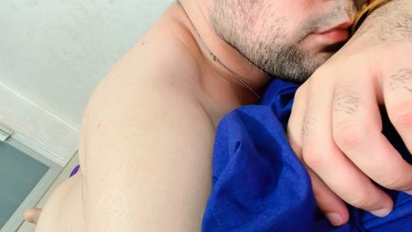 Jesus Rendon pornographic actress photo