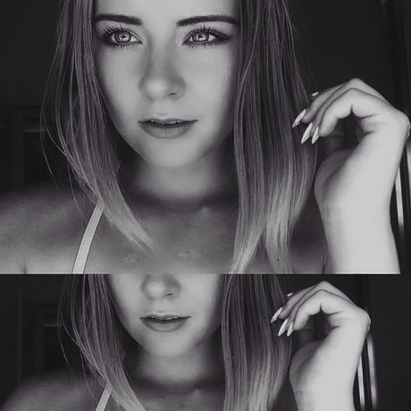 Hayleyy exclusive star pictures