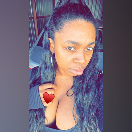 _Momma Bear The Goddess_ high quality model img