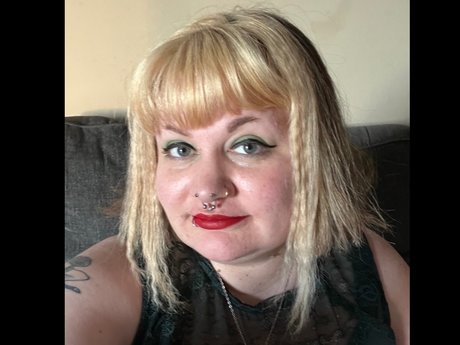 Calliope Quinn sex star img