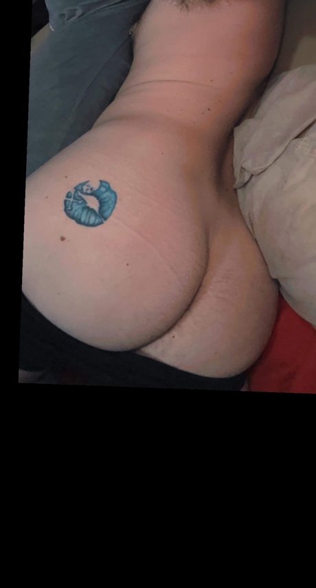 Joshua McCloud naked actress picture