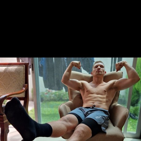 MASTER GARY star perfect photos