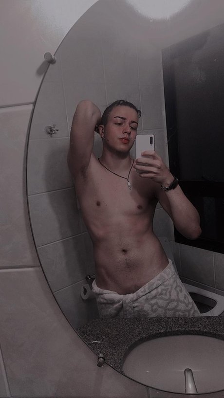 HotTourist pretty pornstar picture