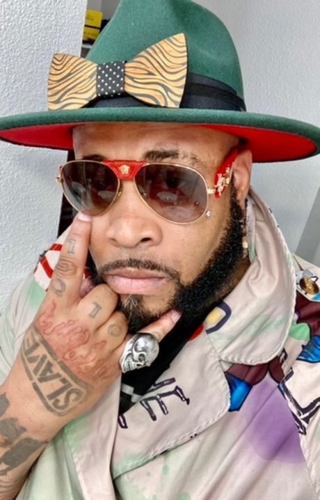 Mr ChangeYoLife pornstar sex photo