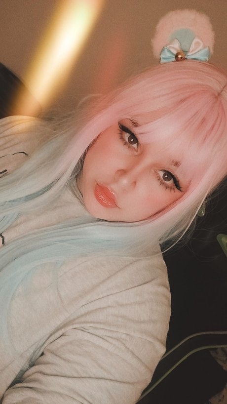 Hachi Kore model erotic image