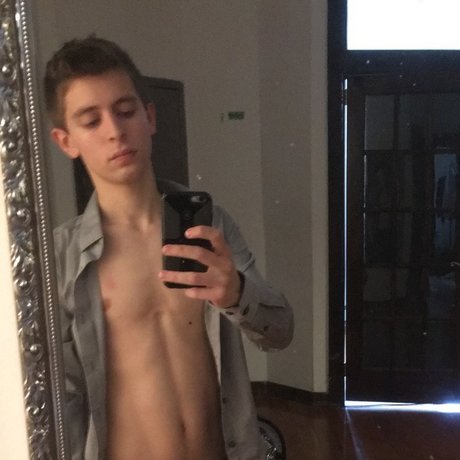 ezra the twink pornstar hot pic
