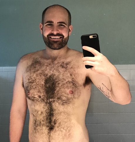 FLgatorcub pornstar nude photo